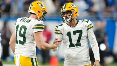 Green Bay looks to rebound on the road against Seattle on Sunday night