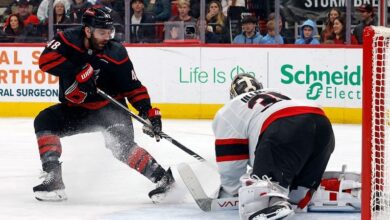 Pinto scores 2 goals, Ullmark gets 2nd shutout of season as Senators beat Hurricanes 3-0