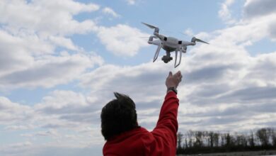 Is that a drone or a plane? Experts help explain the differences