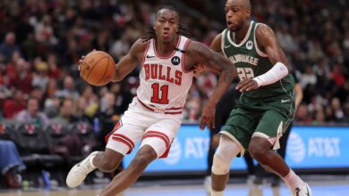 Chicago Bulls guard Ayo Dosunmu has a strained right calf