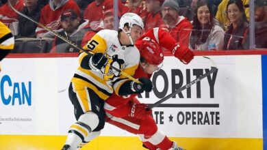 Compher’s power-play goal lifts Red Wings past Penguins 4-2