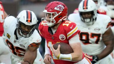 Chiefs to start Carson Wentz at QB against Denver, which would clinch a playoff berth with a win