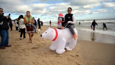 Long Islanders welcome the new year with ‘refreshing’ polar plunge