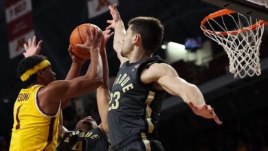 No. 20 Purdue cruises past Minnesota 81-61 with sharp 2nd half shooting by Loyer and Smith