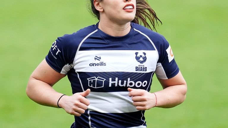 Rugby star Ilona Maher makes her debut in front of record crowd for Bristol Bears