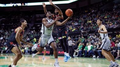 Jackson Shelstad leads No. 9 Oregon over Maryland 83-79