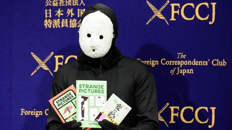 Japan YouTuber novelist woos global audience with visual, accessible horror