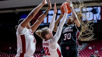 Joyce Edwards scores 21 points and No. 2 South Carolina cruises past No. 19 Alabama 76-58