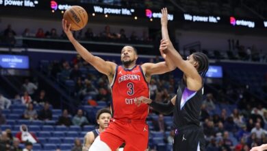 CJ McCollum and Dejounte Murray fuel the resurgent Pelicans’ franchise-record comeback win