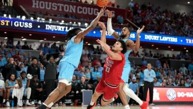 McMillian’s 2 free throws in OT send No. 22 Texas Tech past No. 6 Houston 82-81