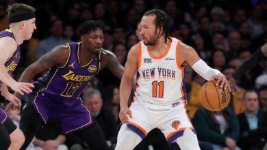 Knicks fall to Lakers as OG Anunoby leaves with right foot sprain