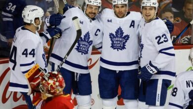 Nylander gets 2nd career hat trick as Maple Leafs beat Flames 6-3