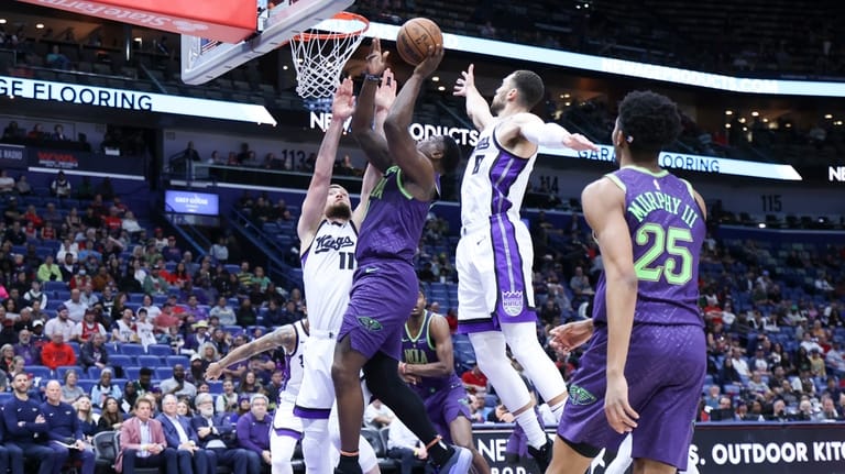 Ellis’ 27 points off the bench helps the Kings hold on to beat Williamson and the Pelicans 119-111