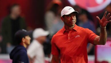 Tiger Woods has his ‘most embarrassing moment’ by not knowing the yardage in a TGL match