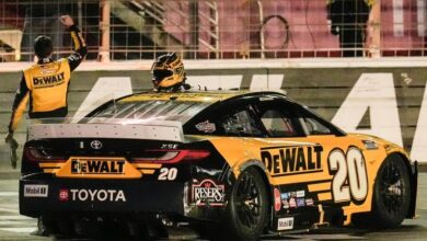 Bell takes only lead in OT to edge Hocevar, Larson in another thrilling NASCAR finish in Atlanta