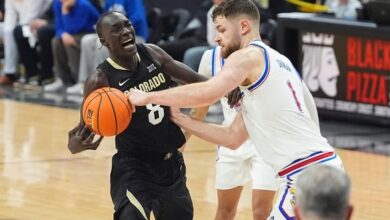 Hunter Dickinson posts double-double to lead Kansas over Colorado 71-64