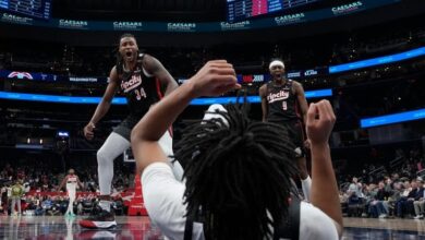 Shaedon Sharpe makes a case for the best dunk in the NBA this season