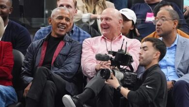 Harden has 24th 50-point game, 1 shy of Kobe Bryant for 3rd all-time, as Obama watches