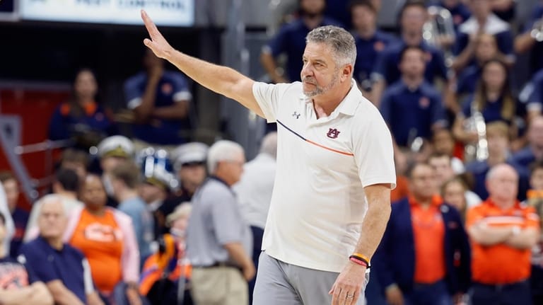 Auburn star Johni Broome and coach Bruce Pearl garner top spots in the AP’s All-SEC awards