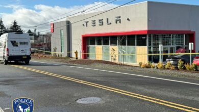 More shots fired at Oregon Tesla dealership in ongoing vandalism since Musk began advising Trump