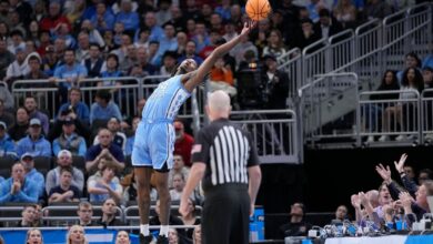 North Carolina’s Jae’Lyn Withers leaves March Madness game against Ole Miss with injury