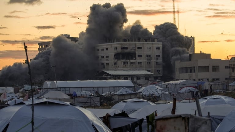 As Israel advances in Gaza, many exhausted families flee again. Some can’t bear it