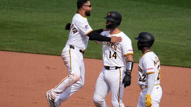 Joey Bart singles in 13th to give Pirates 2-1 win over Cardinals despite 6 hitless from Fedde Joey Bart singles in 13th to give Pirates 2-1 win over Cardinals despite 6 hitless from Fedde