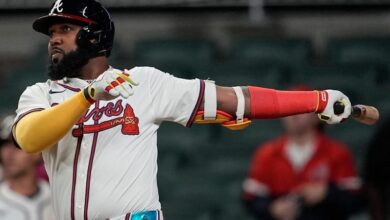 Marcell Ozuna homers in 11th inning to lift the Braves past the Phillies, 4-2