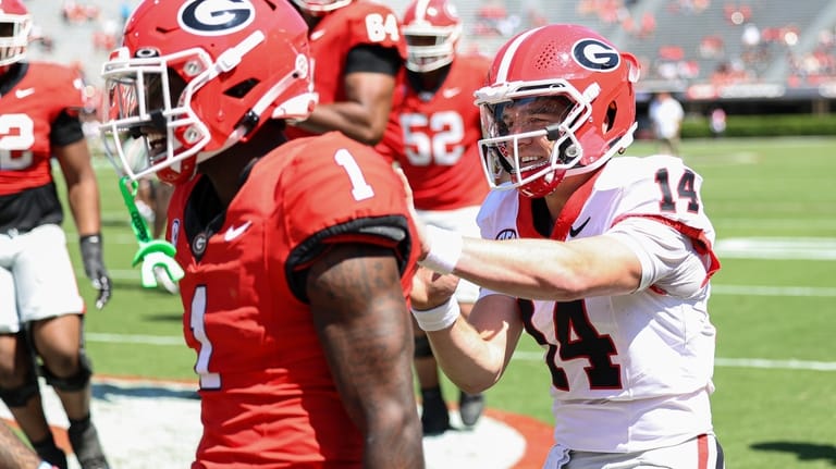 Gunner Stockton strengthens hold on Georgia starting quarterback job with strong spring practice Gunner Stockton strengthens hold on Georgia starting quarterback job with strong spring practice